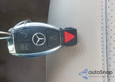 2015 Mercedes-Benz Ml 350 z USA, uszkodzony, nr VIN 4JGDA5JBXFA606125